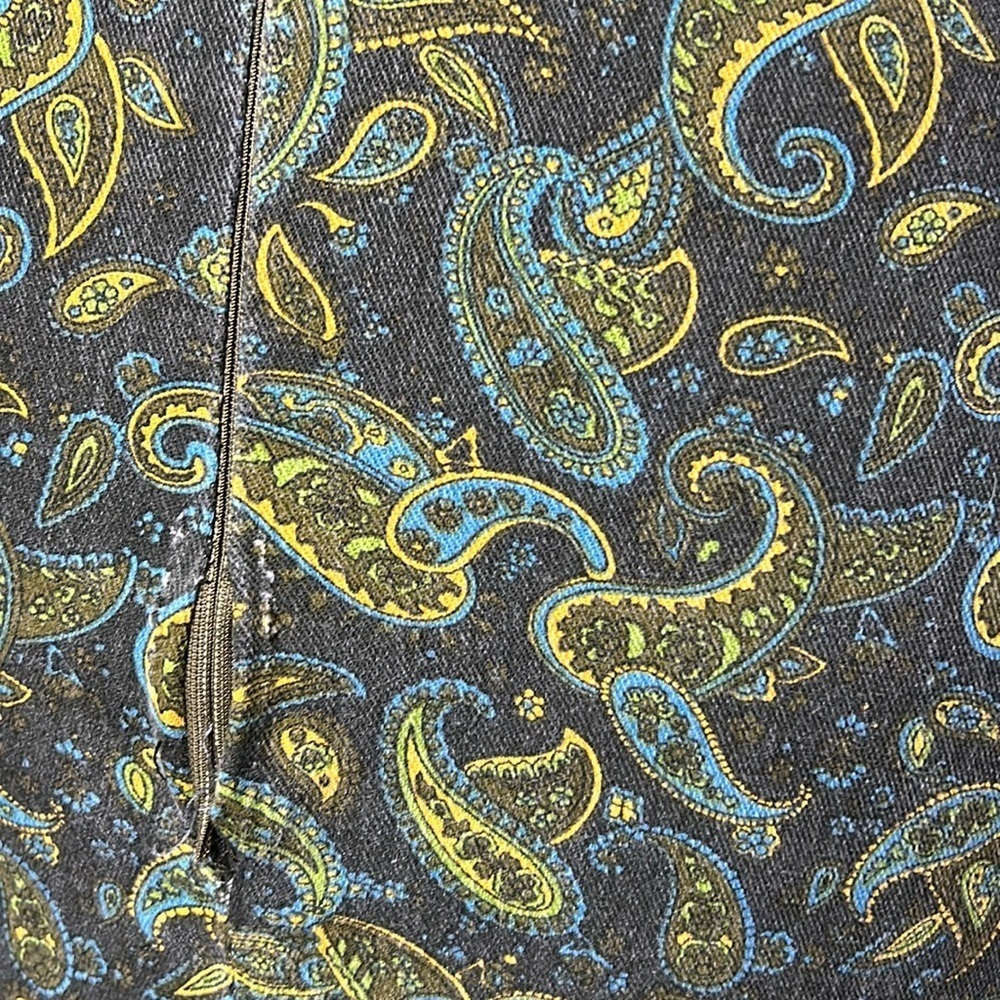Vintage Denim Paisley Pattern Skirt - Picture 11 of 12